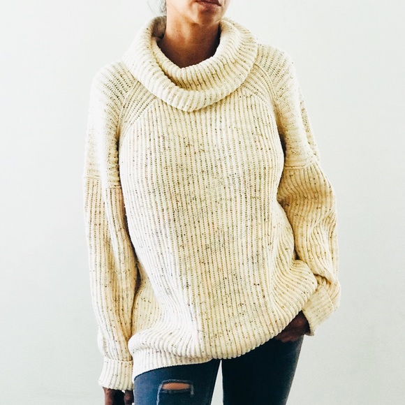 Free People Sweaters - SOLD Free People Leo Tunic sweater size Small